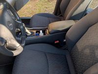 Usata Mercedes 220 143 CV (105 kW) 2002 Grigio Berlina
