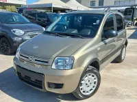 Usata Fiat Panda 4x4 69 CV (50 kW) 2011 Beige Utilitaria