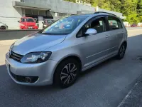 Usata VW Golf Sportsvan Sportline 105 CV (77 kW) 2014 Argento Monovolume