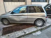 Usata Lancia Ypsilon 80 CV (58 kW) 2002 Utilitaria