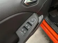 Usata Renault Clio Evolution 145 CV (106 kW) 2025 Arancione Utilitaria
