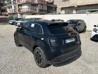 Usata Fiat 600 La Prima 100 CV (73 kW) 2025 601nero pastello SUV