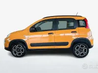 Usata Fiat Panda Cross Cross 70 CV (51 kW) 2021 Arancione Utilitaria