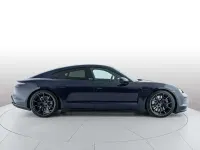 Nuova Porsche Taycan 4S 400 kW (544 CV) 2026 Colore su campione Berlina