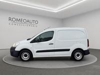 Usata Peugeot Partner 75 CV (55 kW) 2017 Bianco pastello Monovolume