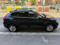 Usata VW T-Roc 110 CV (80 kW) 2023 Nero SUV
