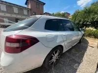 Usata Renault Laguna III 2011 Bianco Station wagon