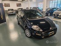 Usata Fiat Punto Street 77 CV (56 kW) 2016 Blu Utilitaria