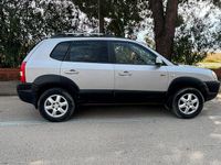 Usata Hyundai Tucson 112 CV (82 kW) 2005 Grigio SUV
