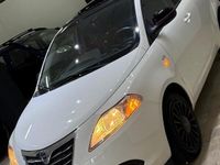 Usata Lancia Ypsilon 69 CV (50 kW) 2014 Bianco Utilitaria