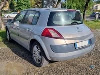 Usata Renault Mégane II Dynamique 101 CV (74 kW) 2004 Grigio Berlina