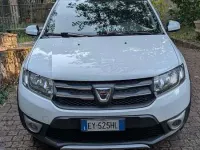 Usata Dacia Sandero Prestige 90 CV (66 kW) 2015 Berlina
