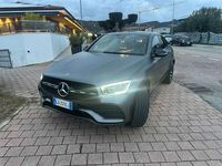 Usata Mercedes GLC300 Business 245 CV (180 kW) 2019 Grigio SUV
