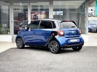 Usata Smart ForFour 90 CV (66 kW) 2017 Blu Utilitaria