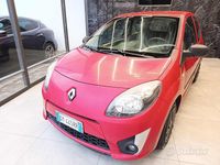 Usata Renault Twingo Dynamique 75 CV (55 kW) 2009 Rosso Utilitaria
