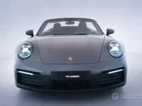 Usata Porsche 911 Carrera Cabriolet 385 CV (283 kW) 2020 Grigio Cabrio