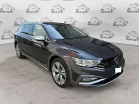 Usata VW Passat Alltrack 200 CV (147 kW) 2020 Grigio Station wagon