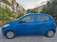 Usata Hyundai i10 64 CV (47 kW) 2009 Bluazzurro Utilitaria