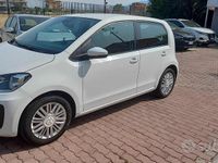 Usata VW up! 60 CV (44 kW) 2020 Bianco Utilitaria