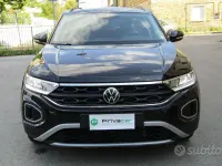 Usata VW T-Roc Style 150 CV (110 kW) 2022 Nero SUV