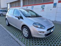 Usata Fiat Punto Lounge 69 CV (50 kW) 2016 Argento Utilitaria