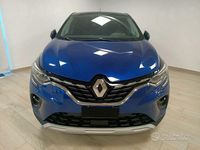 Usata Renault Captur Intens 101 CV (74 kW) 2020 Blu/azzurro SUV