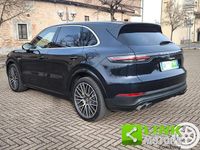 Usata Porsche Cayenne 340 CV (250 kW) 2019 Blu SUV