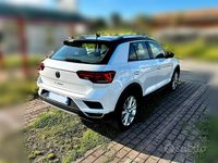 Usata VW T-Roc Advance 150 CV (110 kW) 2020 Bianco SUV