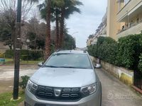 Usata Dacia Sandero 90 CV (66 kW) 2017 Grigio Berlina