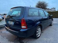 Usata Ford Focus Trend 89 CV (65 kW) 1999 Blu Station wagon