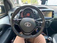 Usata Toyota Aygo 69 CV (50 kW) 2019 Bianco Utilitaria