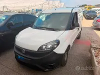 Usata Fiat Doblò Lounge 105 CV (77 kW) 2022 Other Monovolume