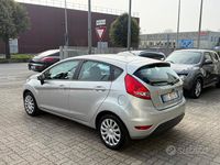 Usata Ford Fiesta Titanium 82 CV (60 kW) 2010 Grigio Utilitaria