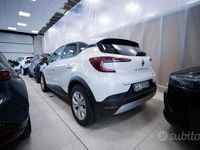 Usata Renault Captur Zen 145 CV (106 kW) 2021 Other SUV