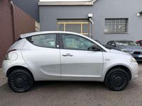 Usata Lancia Ypsilon Silver 86 CV (63 kW) 2014 Argento Utilitaria