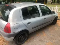 Usata Renault Clio 58 CV (42 kW) 2001 Berlina