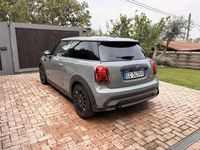 Usata Mini ONE Essential 102 CV (75 kW) 2021 Utilitaria