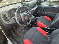 Usata Fiat Panda Easy 84 CV (61 kW) 2020 Bianco pastello Utilitaria