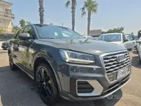 Usata Audi Q2 Comfort 116 CV (85 kW) 2017 Grigio SUV