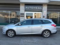 Usata Ford Focus 116 CV (85 kW) 2012 Grigio Station wagon