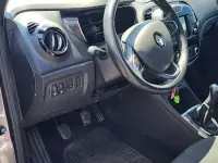 Usata Renault Captur Zen 90 CV (66 kW) 2017 Argento SUV