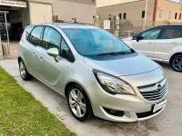 Usado Opel Meriva 95 CV (69 kW) 2017 Gris Monovolumen
