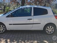 Usata Renault Clio 65 CV (47 kW) 2008 Bianco Utilitaria