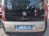 Usata Fiat Doblò Lounge 95 CV (69 kW) 2017 Bronzo Monovolume