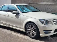 Usata Mercedes C200 122 CV (89 kW) 2012 Bianco Berlina