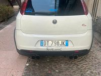 Usata Abarth Grande Punto 155 CV (114 kW) 2009 Bianco Utilitaria