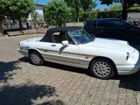 Usata Alfa Romeo Spider 128 CV (94 kW) 1991 Bianco Cabrio