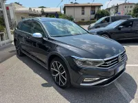 Usata VW Passat Alltrack 200 CV (147 kW) 2021 Grigio Station wagon