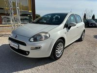Usata Fiat Punto Evo 77 CV (56 kW) 2014 Bianco Utilitaria