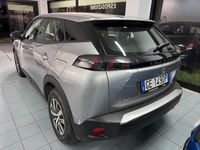 Usata Peugeot 2008 110 CV (80 kW) 2021 Argento SUV